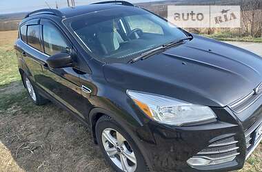 Внедорожник / Кроссовер Ford Escape 2014 в 