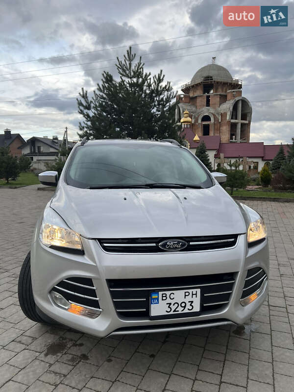 Позашляховик / Кросовер Ford Escape 2014 в Львові