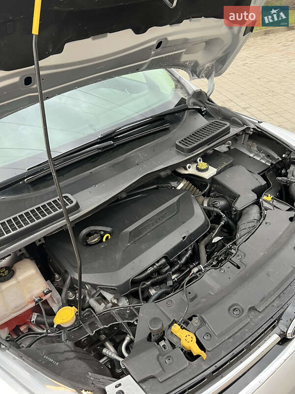 Позашляховик / Кросовер Ford Escape 2014 в Львові