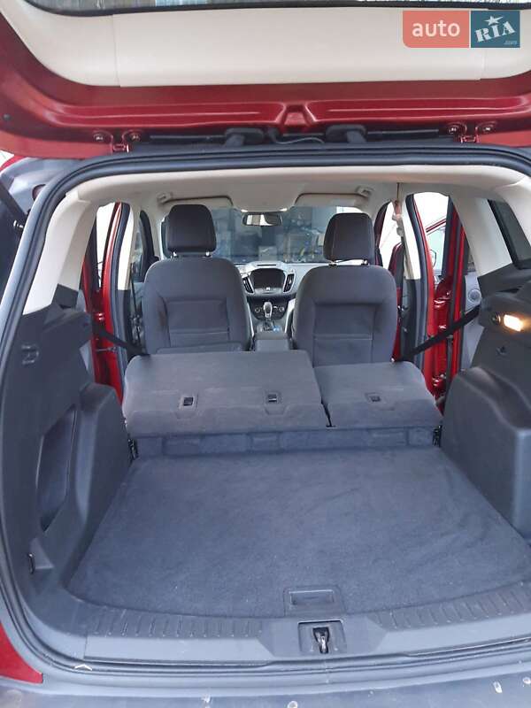 Внедорожник / Кроссовер Ford Escape 2016 в Чернигове