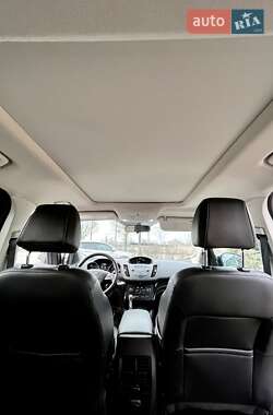 Внедорожник / Кроссовер Ford Escape 2017 в Запорожье
