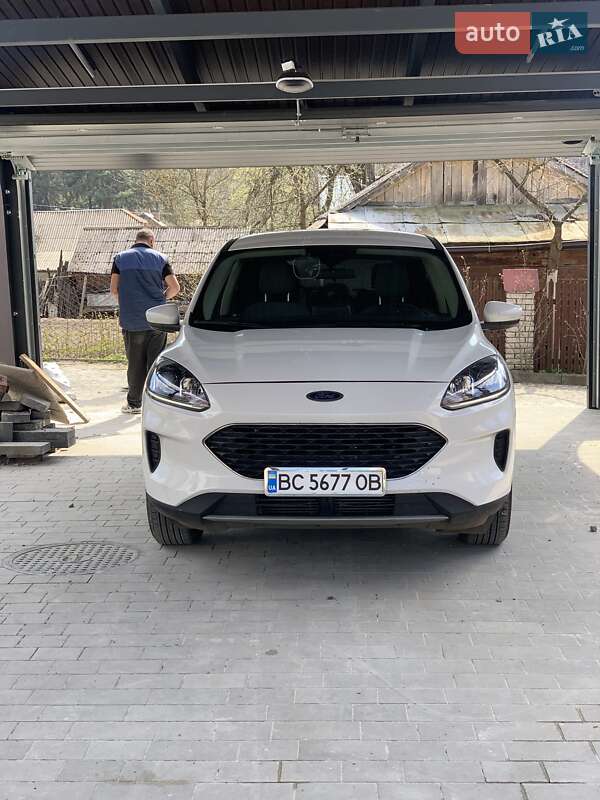 Внедорожник / Кроссовер Ford Escape 2020 в Львове