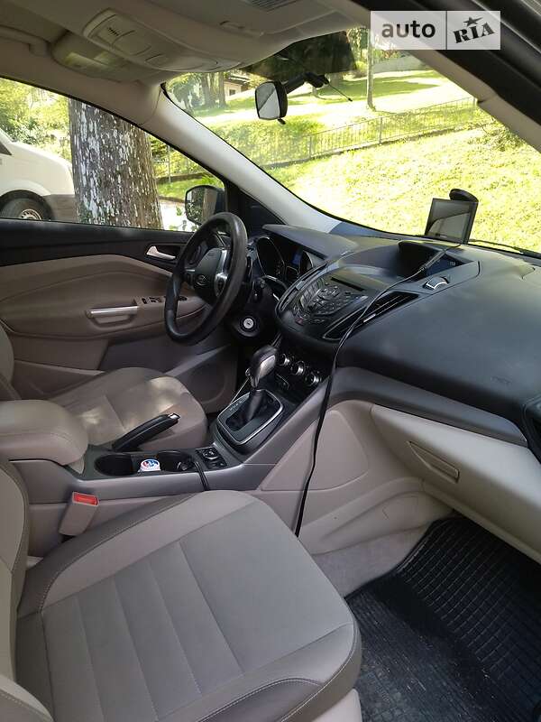 Внедорожник / Кроссовер Ford Escape 2012 в Луцке