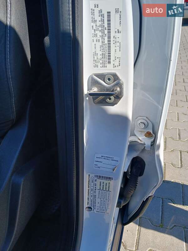 Внедорожник / Кроссовер Ford Escape 2014 в Сокале фото 8 Внедорожник / Кроссовер Ford Escape 2014 в Сокале