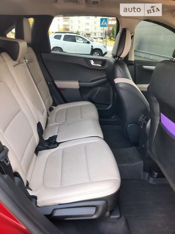 Внедорожник / Кроссовер Ford Escape 2020 в Запорожье