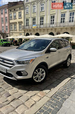 Позашляховик / Кросовер Ford Escape 2019 в Львові