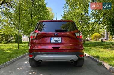 Внедорожник / Кроссовер Ford Escape 2015 в Нововолынске