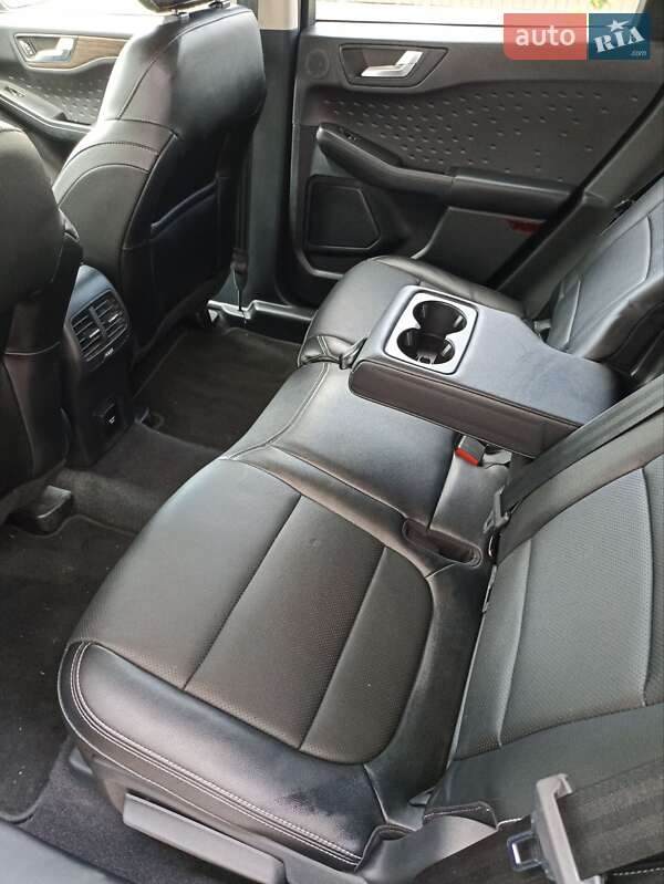 Позашляховик / Кросовер Ford Escape 2020 в Львові