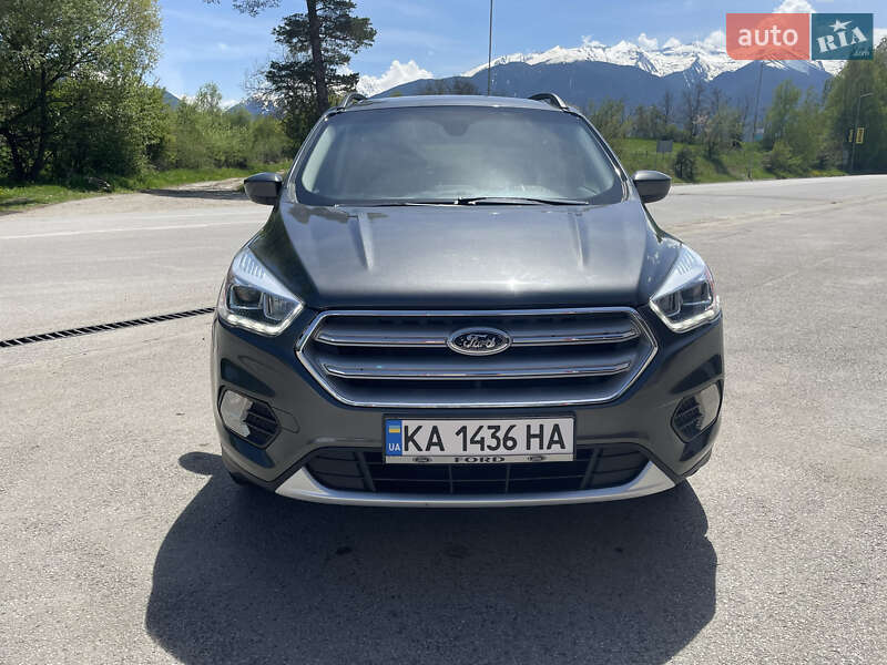 Внедорожник / Кроссовер Ford Escape 2017 в Киеве фото 6 Внедорожник / Кроссовер Ford Escape 2017 в Киеве