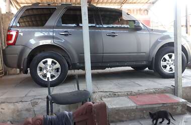 Внедорожник / Кроссовер Ford Escape 2012 в 