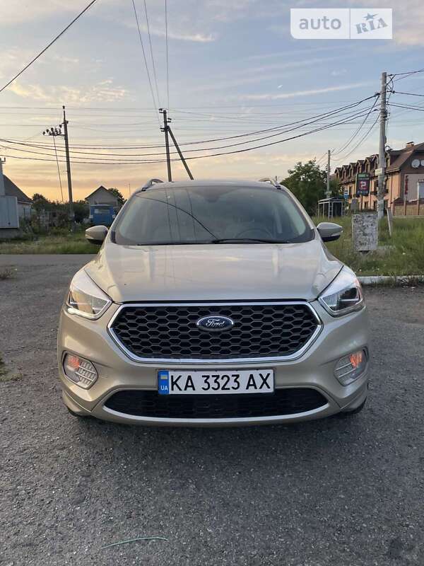 Позашляховик / Кросовер Ford Escape 2016 в Києві