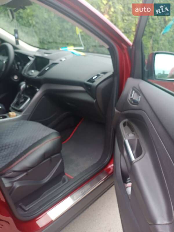 Внедорожник / Кроссовер Ford Escape 2013 в Днепре