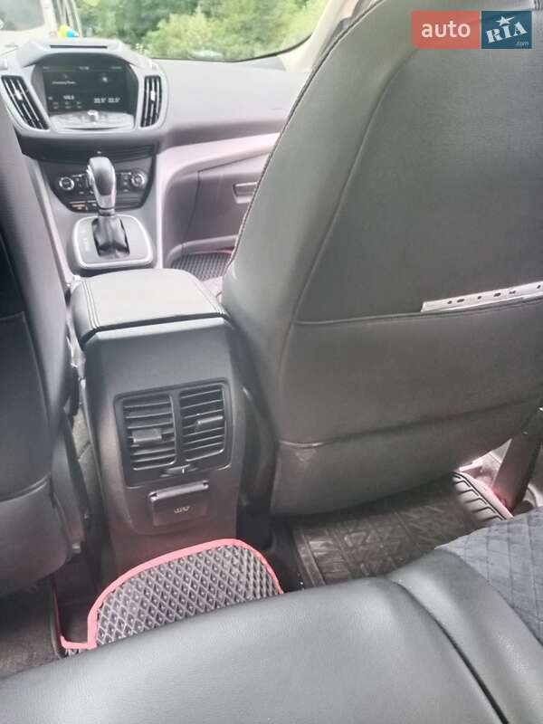 Внедорожник / Кроссовер Ford Escape 2013 в Днепре