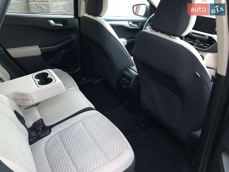 Внедорожник / Кроссовер Ford Escape 2020 в Тернополе фото 26 Внедорожник / Кроссовер Ford Escape 2020 в Тернополе