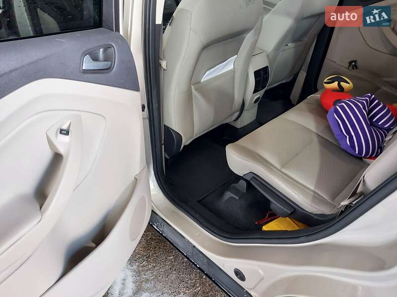 Внедорожник / Кроссовер Ford Escape 2017 в Львове фото 4 Внедорожник / Кроссовер Ford Escape 2017 в Львове