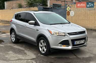 Позашляховик / Кросовер Ford Escape 2015 в Дніпрі