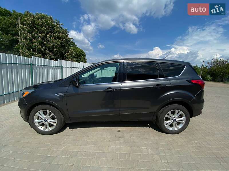Внедорожник / Кроссовер Ford Escape 2019 в Кропивницком фото 2 Внедорожник / Кроссовер Ford Escape 2019 в Кропивницком