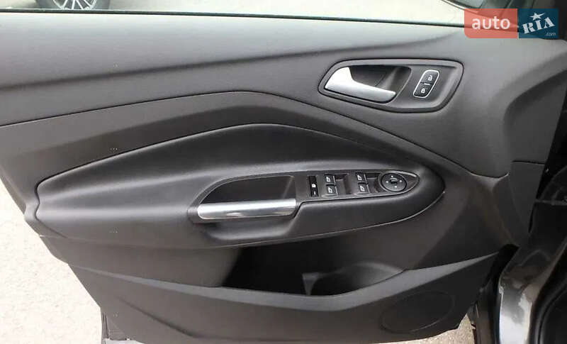 Внедорожник / Кроссовер Ford Escape 2019 в Кропивницком фото 8 Внедорожник / Кроссовер Ford Escape 2019 в Кропивницком