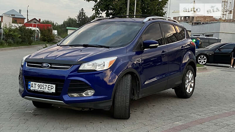 Внедорожник / Кроссовер Ford Escape 2014 в Ивано-Франковске
