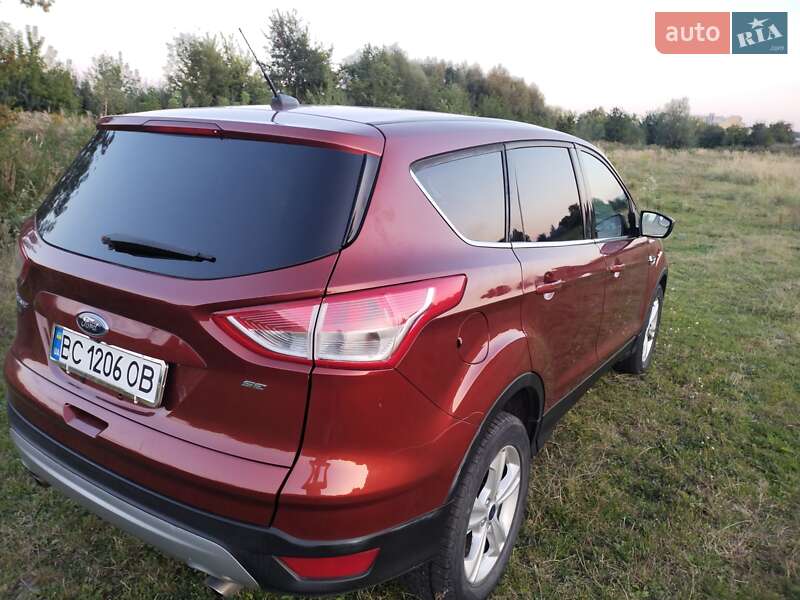 Внедорожник / Кроссовер Ford Escape 2016 в Шептицькому