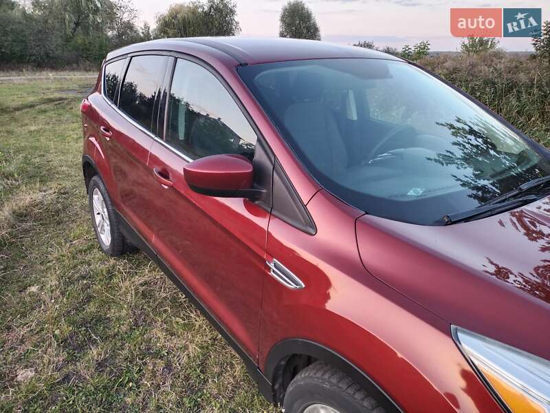 Внедорожник / Кроссовер Ford Escape 2016 в Шептицькому