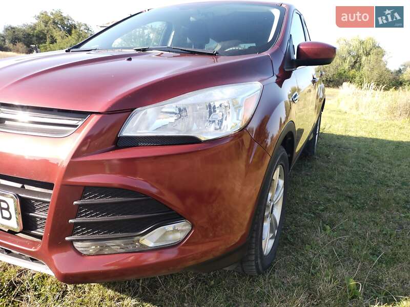 Внедорожник / Кроссовер Ford Escape 2016 в Шептицькому