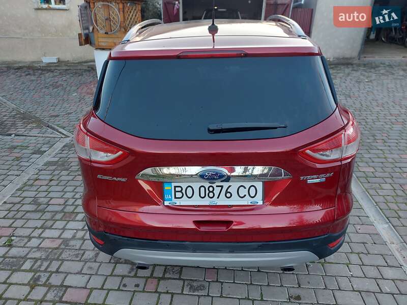 Внедорожник / Кроссовер Ford Escape 2015 в Шумске