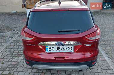 Внедорожник / Кроссовер Ford Escape 2015 в 