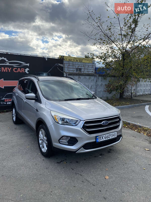 Внедорожник / Кроссовер Ford Escape 2016 в Киеве фото 2 Внедорожник / Кроссовер Ford Escape 2016 в Киеве