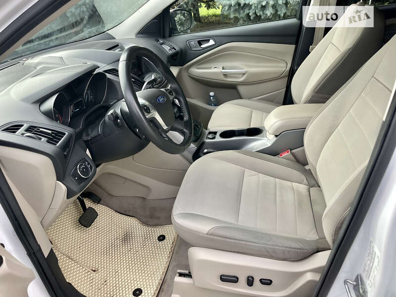 Внедорожник / Кроссовер Ford Escape 2014 в Днепре