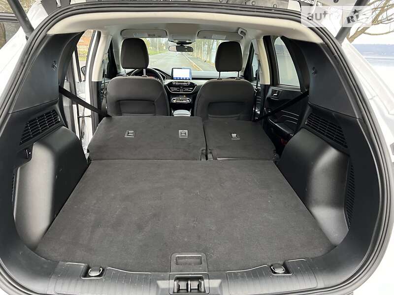 Внедорожник / Кроссовер Ford Escape 2022 в Рогатине