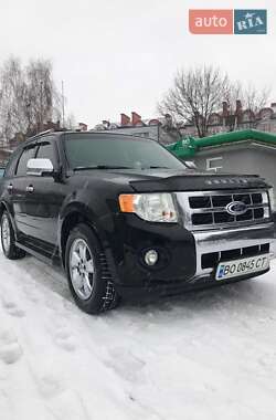 Внедорожник / Кроссовер Ford Escape 2012 в 