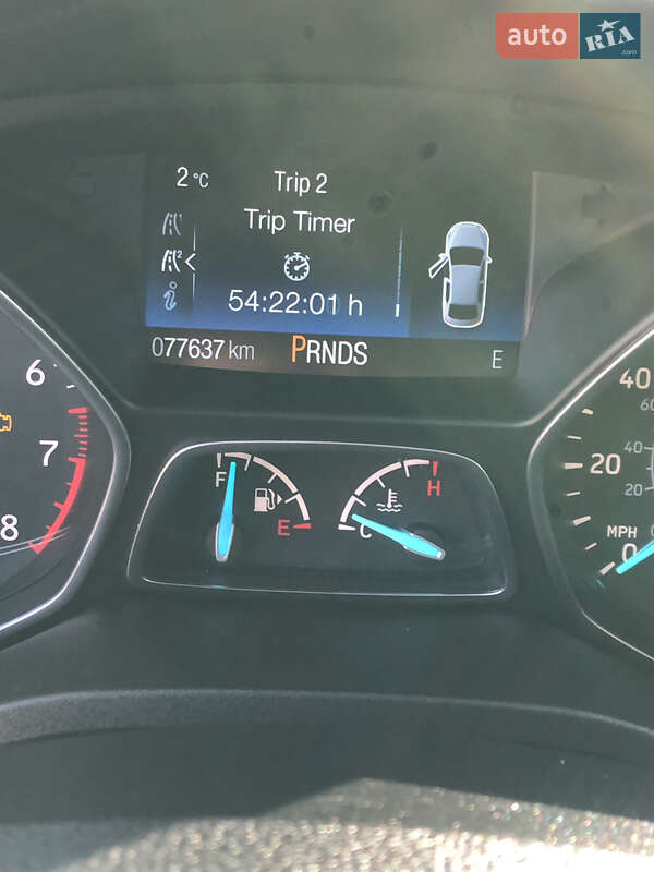 Внедорожник / Кроссовер Ford Escape 2017 в Черновцах