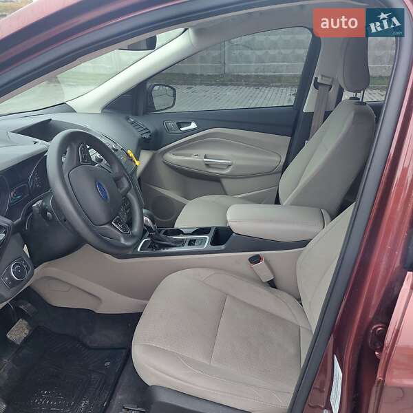 Позашляховик / Кросовер Ford Escape 2018 в Первомайську фото 9 Позашляховик / Кросовер Ford Escape 2018 в Первомайську