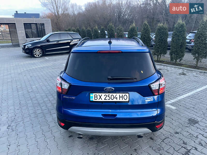 Позашляховик / Кросовер Ford Escape 2018 в Хмельницькому