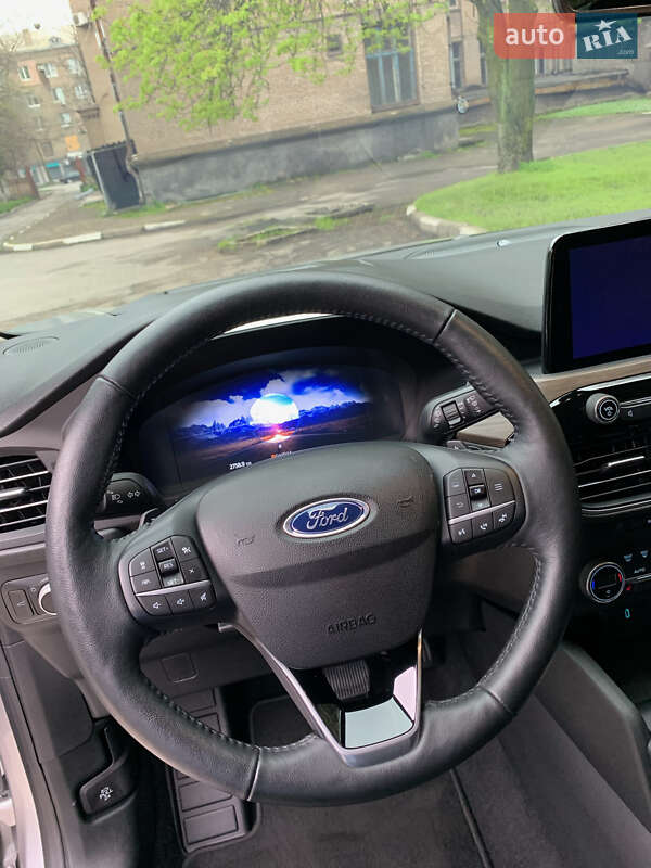 Внедорожник / Кроссовер Ford Escape 2019 в Запорожье