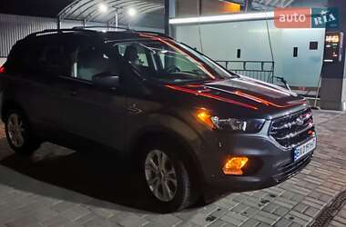 Внедорожник / Кроссовер Ford Escape 2018 в Хмельницком