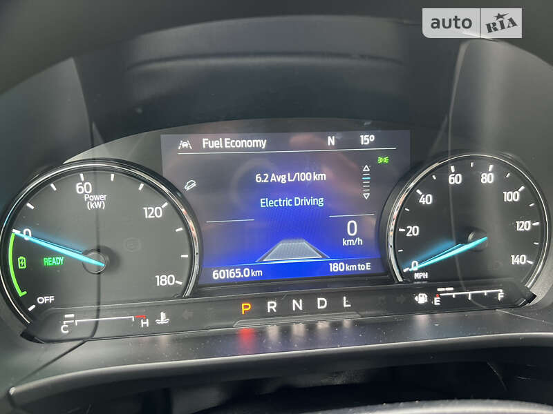 Внедорожник / Кроссовер Ford Escape 2021 в Стрые