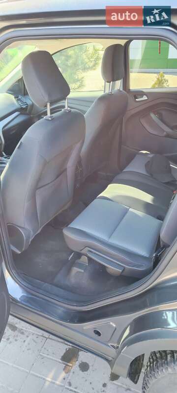 Внедорожник / Кроссовер Ford Escape 2018 в Хмельницком