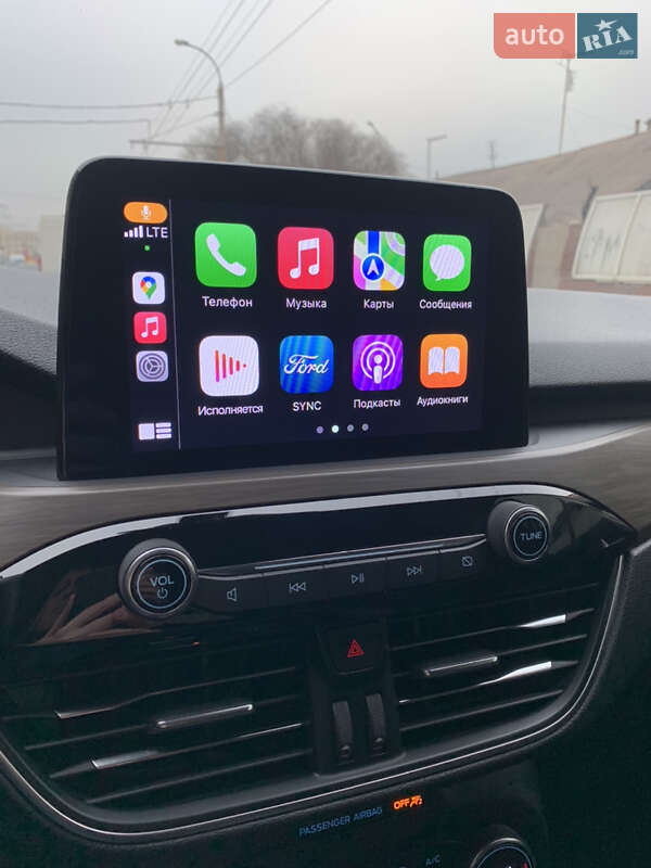 Внедорожник / Кроссовер Ford Escape 2019 в Запорожье