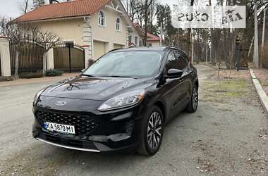 Позашляховик / Кросовер Ford Escape 2020 в Києві