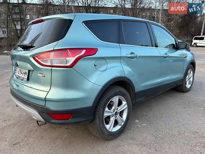 Внедорожник / Кроссовер Ford Escape 2012 в Полтаве