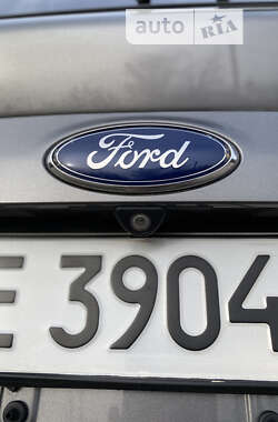 Позашляховик / Кросовер Ford Escape 2013 в Кривому Розі