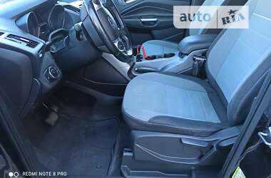 Внедорожник / Кроссовер Ford Escape 2013 в Ивано-Франковске