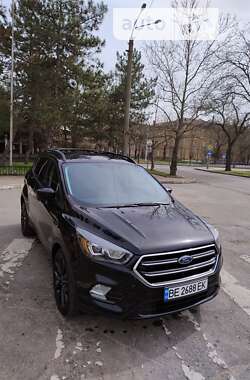 Позашляховик / Кросовер Ford Escape 2016 в Миколаєві