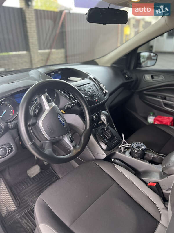 Внедорожник / Кроссовер Ford Escape 2014 в Киеве фото 16 Внедорожник / Кроссовер Ford Escape 2014 в Киеве