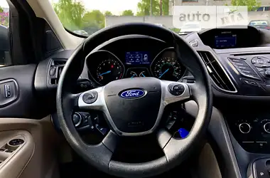Ford Escape 2014