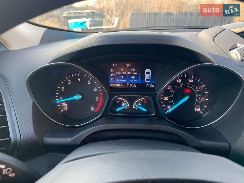 Внедорожник / Кроссовер Ford Escape 2017 в Харькове