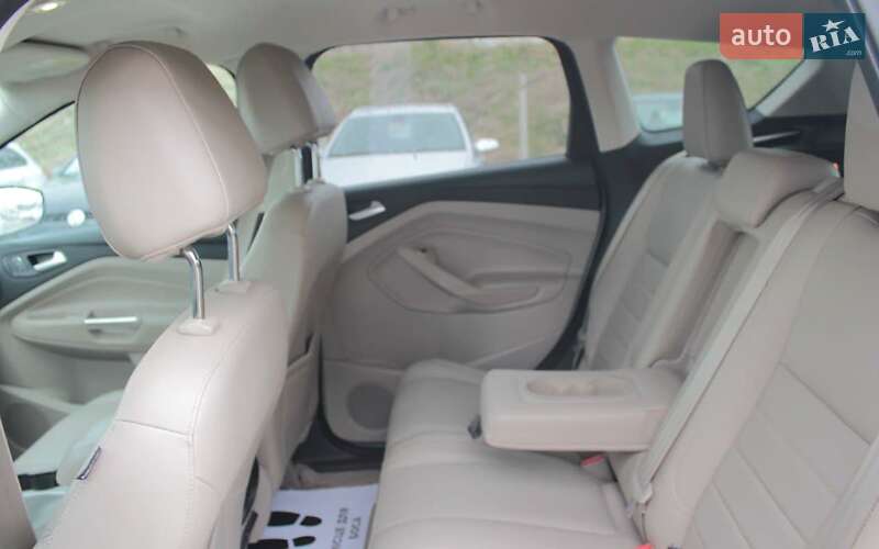 Позашляховик / Кросовер Ford Escape 2013 в Львові