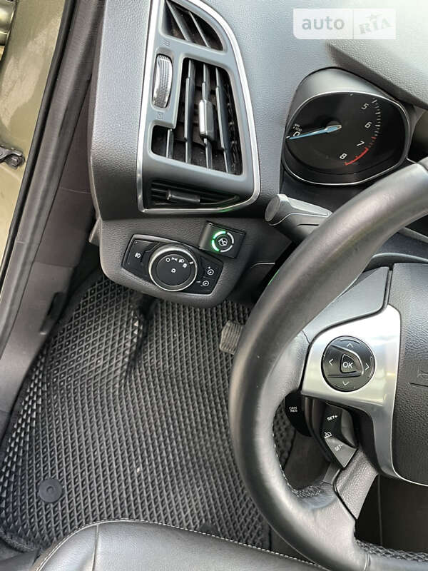 Внедорожник / Кроссовер Ford Escape 2012 в Тернополе фото 18 Внедорожник / Кроссовер Ford Escape 2012 в Тернополе